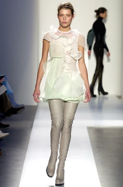 Look 30